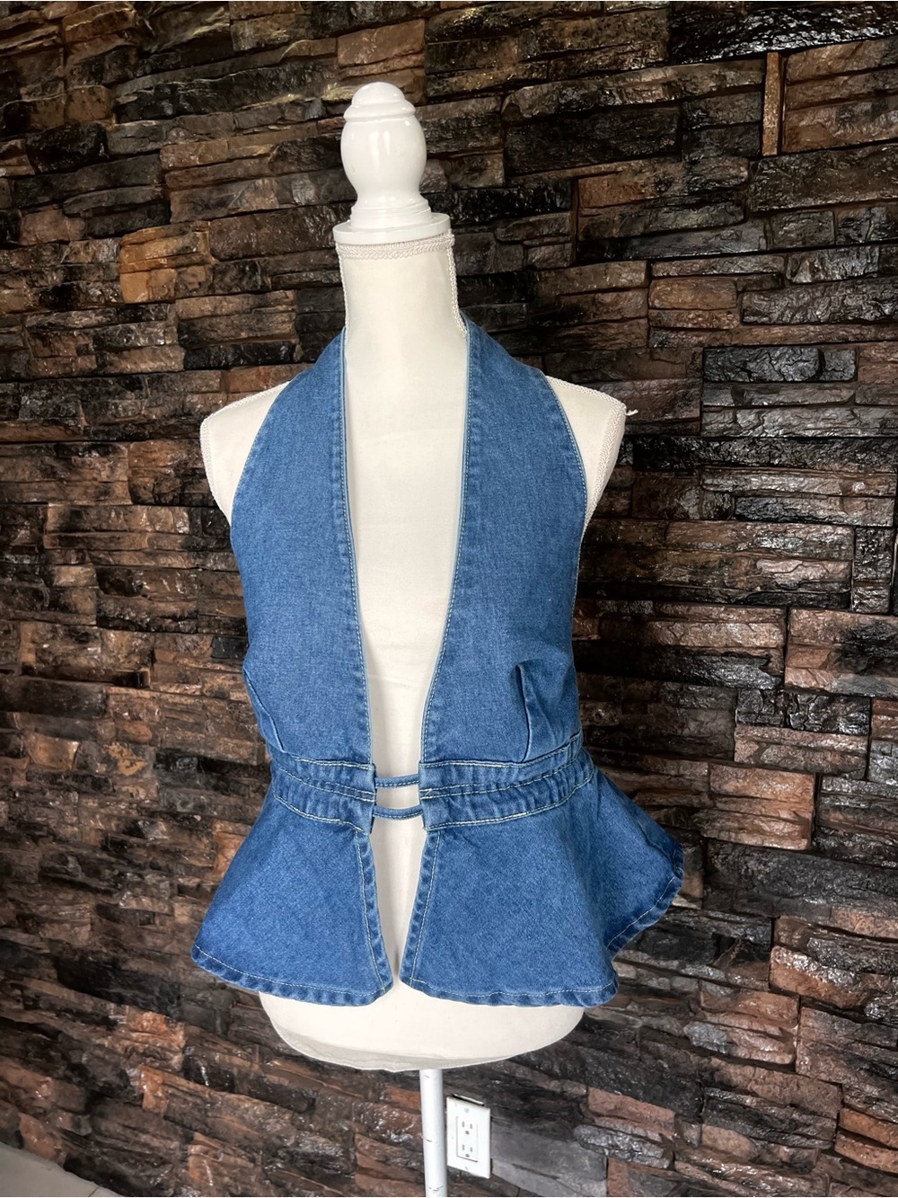 Women’s Deep V Denim Halter Waist Peplum Top - Blue